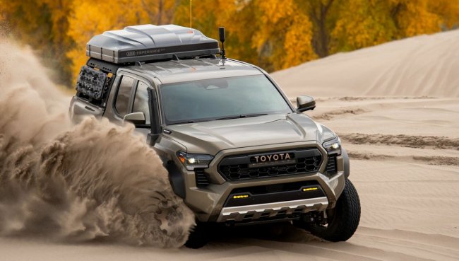 Беcштыревые доводчики дверей на Toyota Tacoma 2023-2025 годов